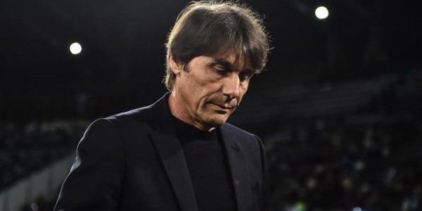仅剩2轮！意甲大乱斗：5队争3个欧冠席位 上赛季冠军崩盘+5轮1胜|那不勒斯|尤文图斯|博洛尼亚|国米|尤文_新浪新闻